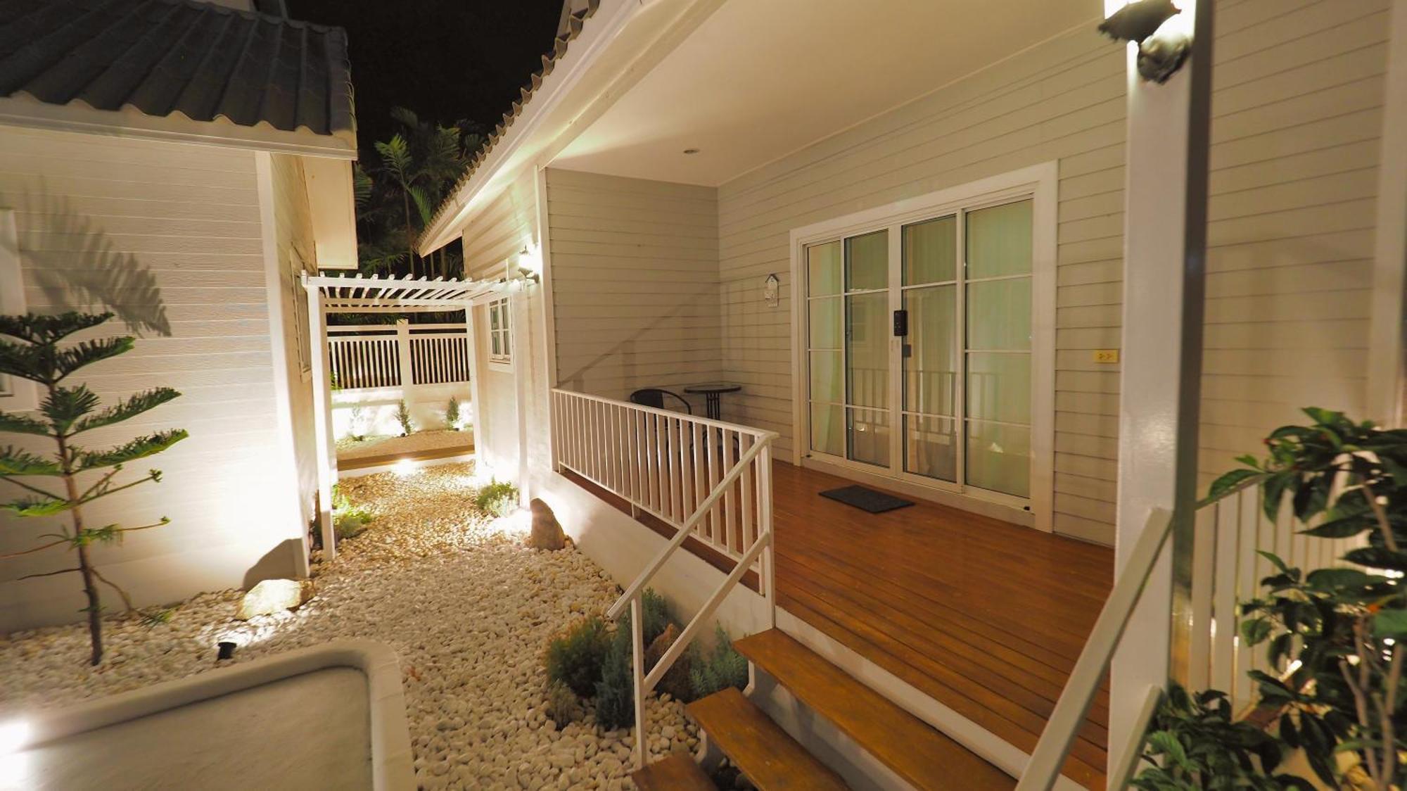 Baan Casita With Private Seaside Cottage Hua Hin Exterior photo